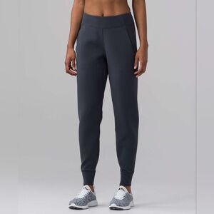 Lululemon Embrace the Space Pant 29” Size 4